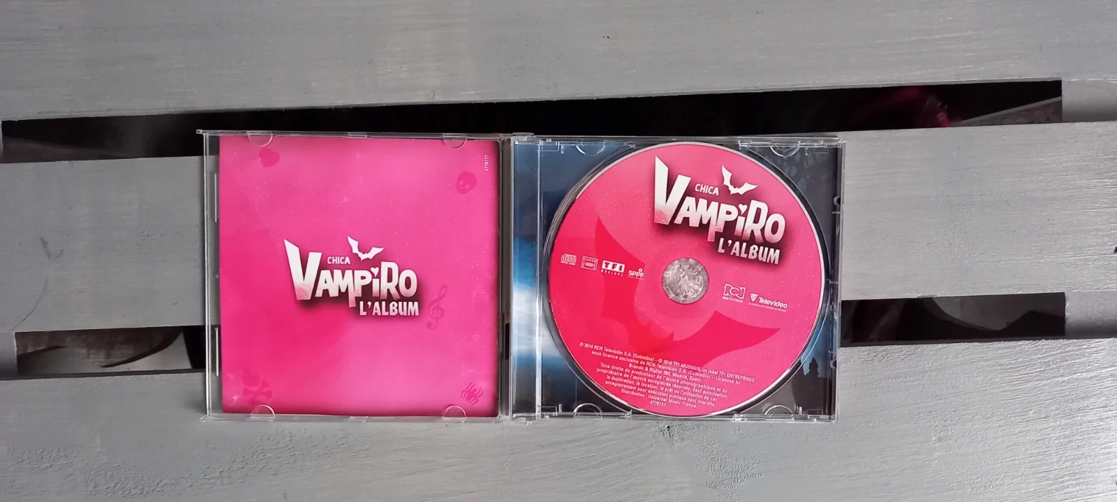 CD album Chica vampiro – photo 3